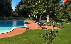 Villa Mucellena
